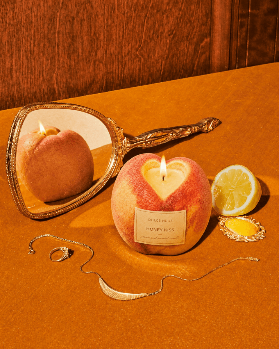 HONEY KISS Scented Candle - Edible Fragrance - DOLCE NUDE